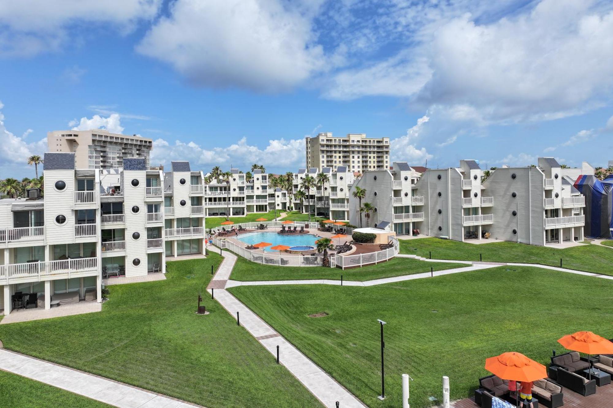 New Stunning Ocean-View Beachfront Resort, Heated Pool! South Padre Island Εξωτερικό φωτογραφία
